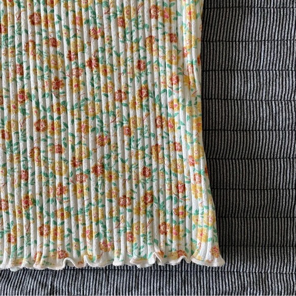 Billabong Floral Tomboy Tank Size S NWT - Picture 11 of 11